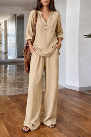 VENDITA FLASH - Completo Blusa con Scollo a V e Pantaloni a Gamba Larga | Spedizione Tracciata